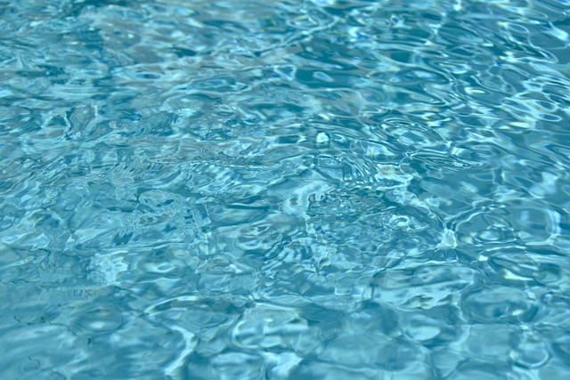 remedio casero para eliminar algas de piscina